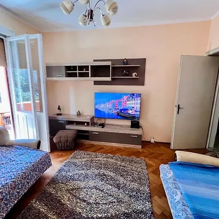 Appartement Main Center Square à Podgorica Extérieur photo
